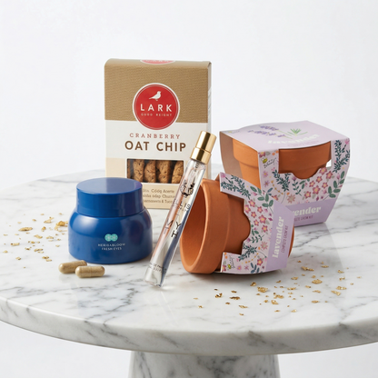 All items in the Sweet Spring Moments Gift Box